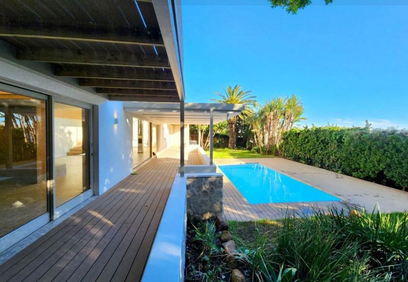 5 Bedroom Property for Sale in Camps Bay Western Cape